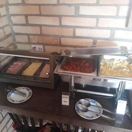 Pousada Parapua Caraguatatuba Ngoại thất bức ảnh
