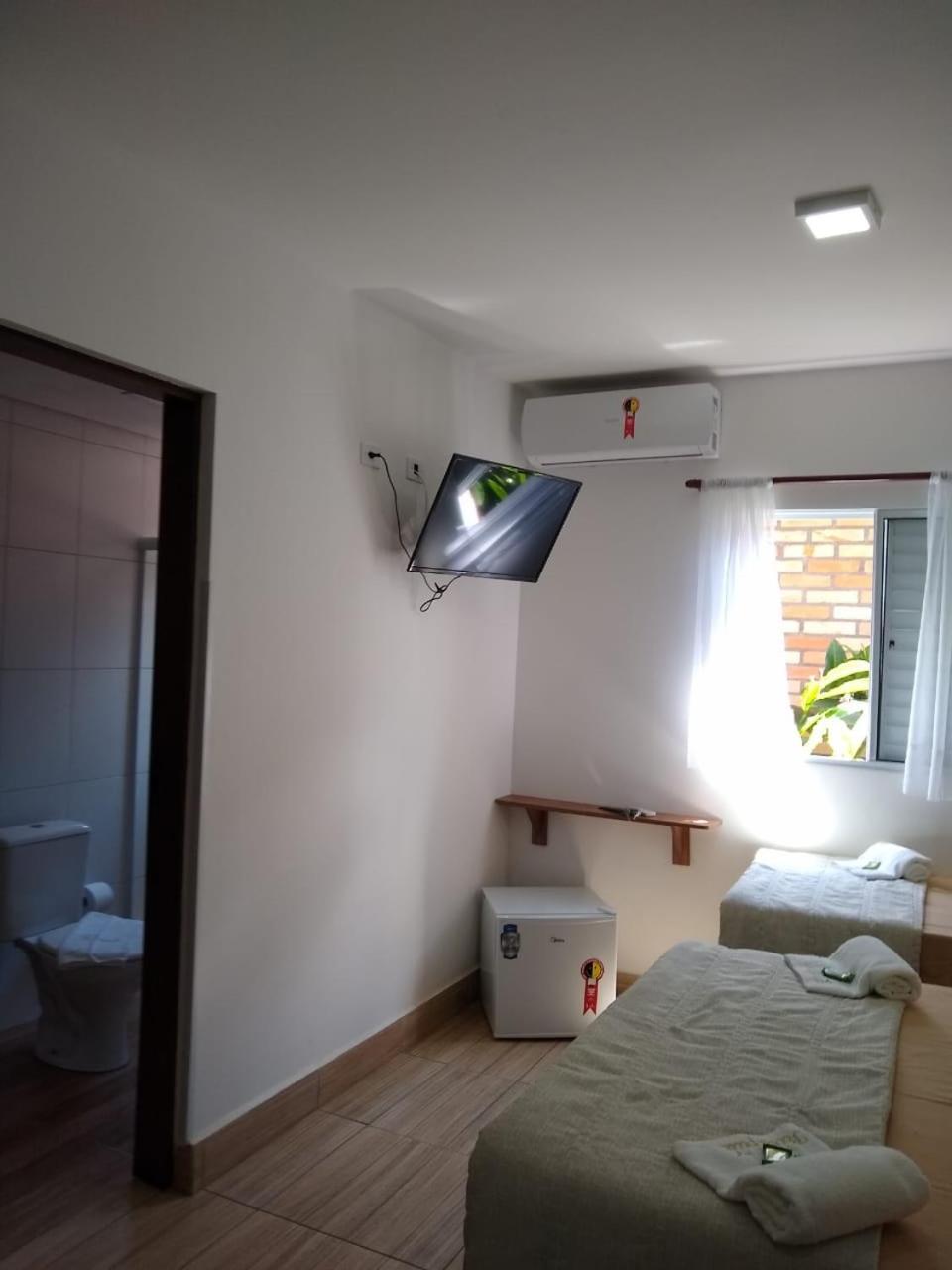 Pousada Parapua Caraguatatuba Ngoại thất bức ảnh